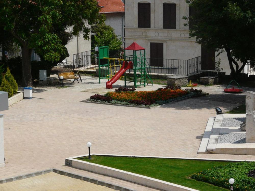 Family Hotel Bałczik Zewnętrze zdjęcie